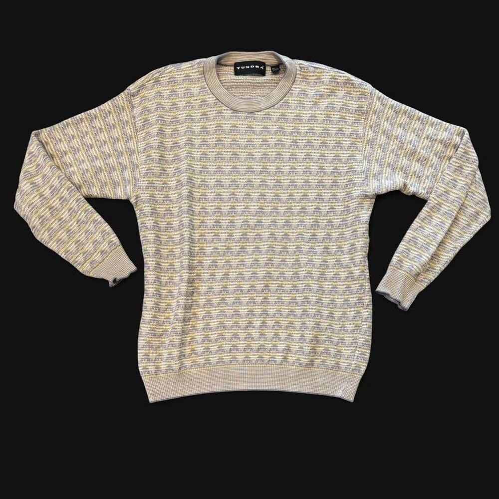 intage Tundra crewneck sweater with cool design